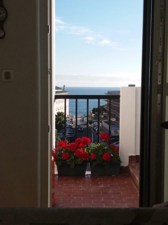 Casa Da Baleia Ericeira Apartment ภายนอก รูปภาพ